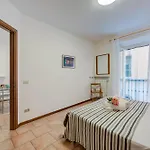 Casa Dolce Casa 50m From - Happy Apartment