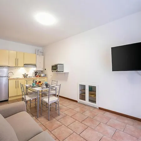 Casa Dolce Casa Central Stresa Apt 50M From Lake - Happy Rentals Apartman